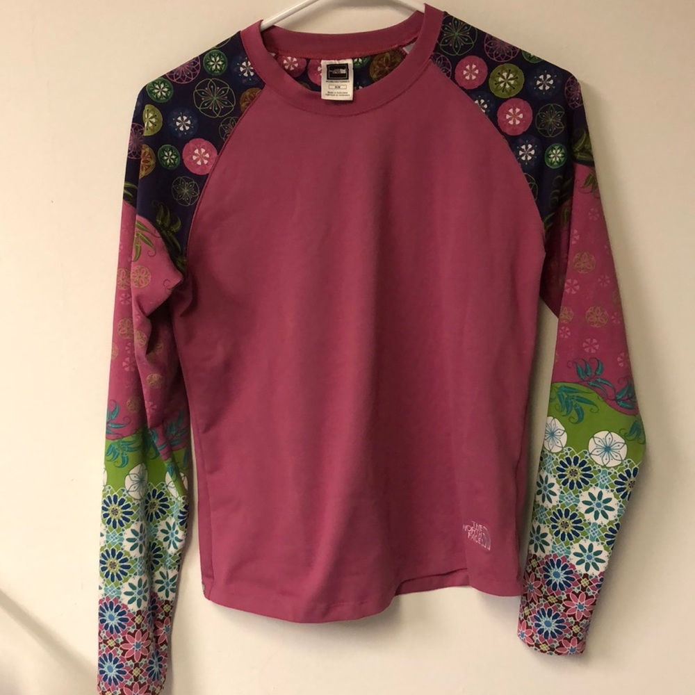 The north face activewear long sleeve shirt